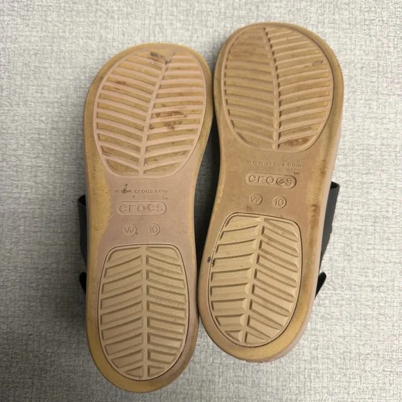 Crocs Brooklyn Low Wedge Black/Mushroom - Picture 6 of 11